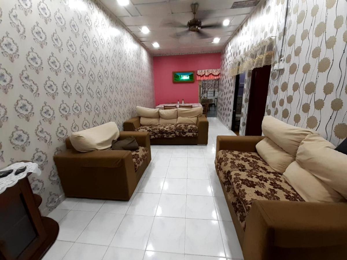 Bemban Garden Homestay Batu Gajah Exterior photo